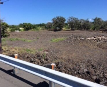 Hwy frontage lot in Ocean View