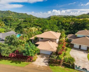 On the Wailua River Rim in the desirable Wailua Homesteads.